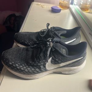 Nike zoom running shoes